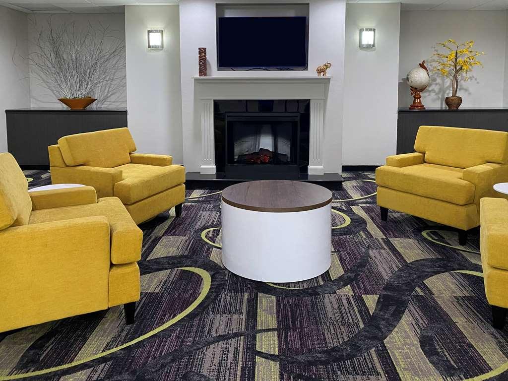 Mainstay Suites Conover-Hickory Interior photo