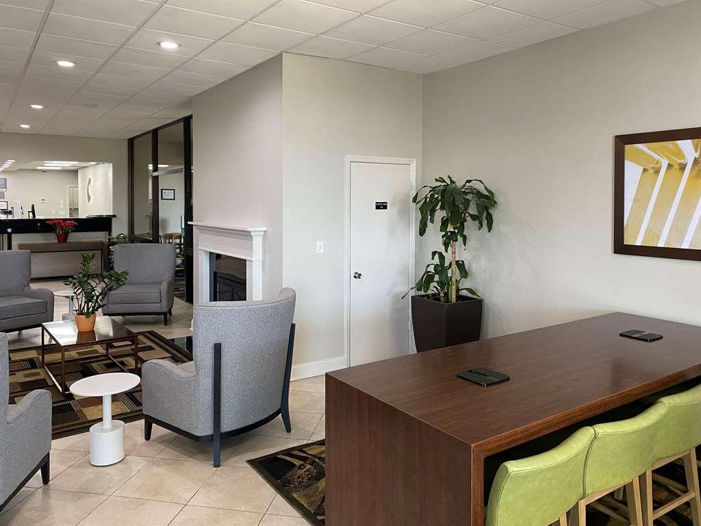 Mainstay Suites Conover-Hickory Interior photo